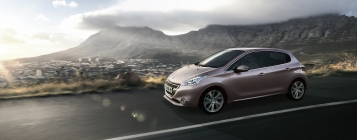 PEUGEOT 208 5-Door 2011 24
